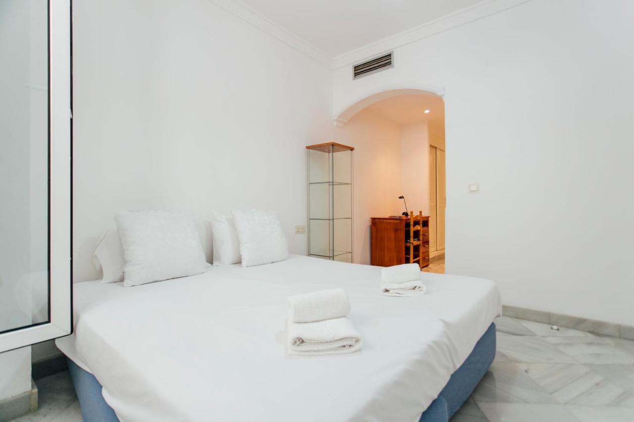 Cozy And Bright- 1Bd 1Bth - La Alfalfa Seville Luaran gambar