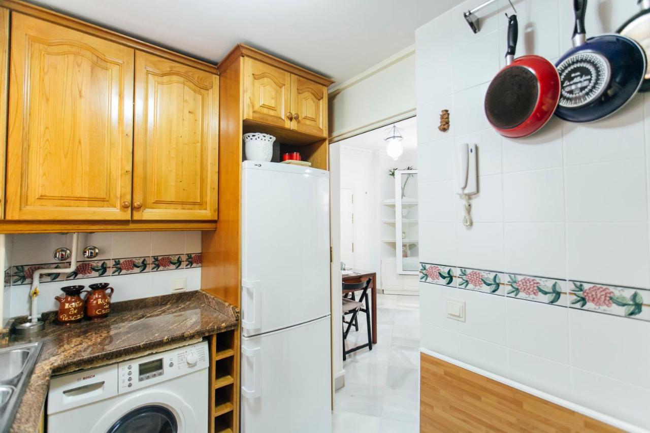 Cozy And Bright- 1Bd 1Bth - La Alfalfa Seville Luaran gambar